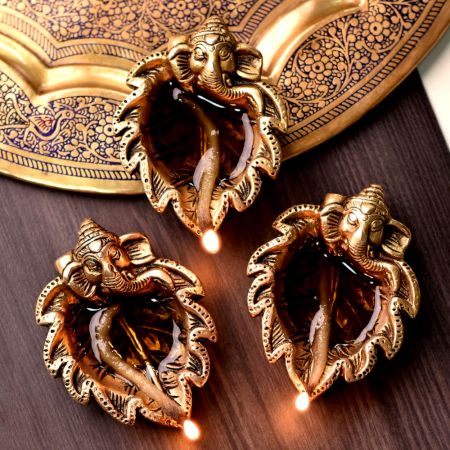 3 Pieces Brass Ganpati On Leaf Ritual Oil Lamp